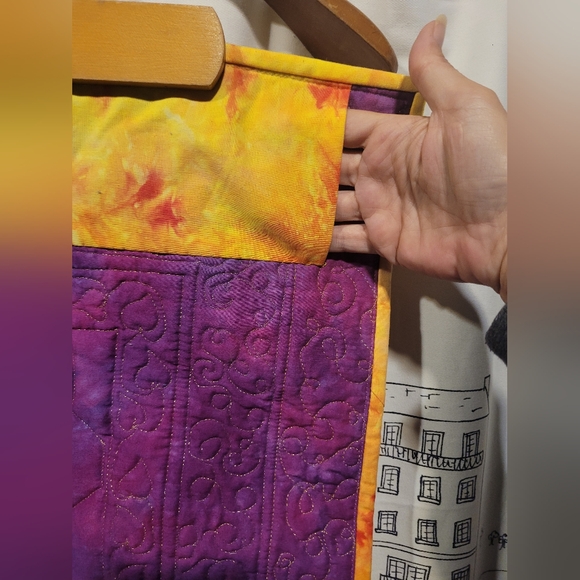 OOAK EUC 19 1/4 x 19 1/4 Colorful Wall Hanging Jewel Box Quilt Square By Artist - Picture 8 of 8